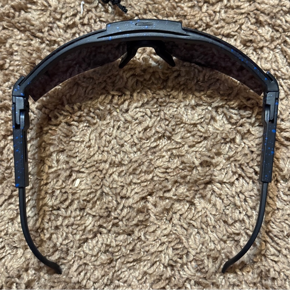 NWT Pit Viper Polarized Sunglasses Blue Lens Black Frame Blue Splatter - Picture 4 of 8